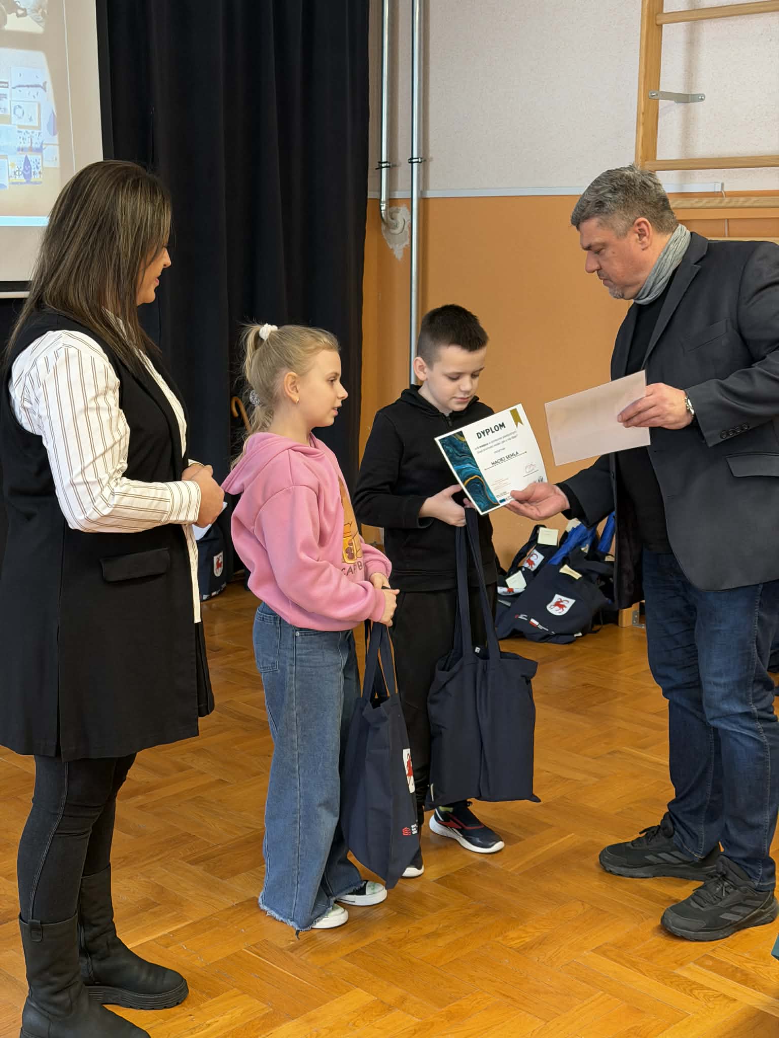 305ea175 9a9d 4452 80d9 1fb65f6939df